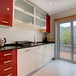 Bay H - Modern Townhouse Very Апартаменты